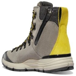 Danner Womens Arctic 600 Side-Zip 7 Winterschuhe Driftwood/Yellow Damen -Skiausrüstung danner arctic 600 67341 driftwood yellow 02 grosssJLZNgex42uS1