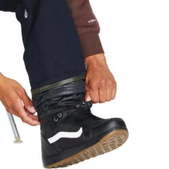 Volcom Roan Bib Winterlatzhose Black Herren -Skiausrüstung volcom roan bib overall g1352306 blk 09 gross